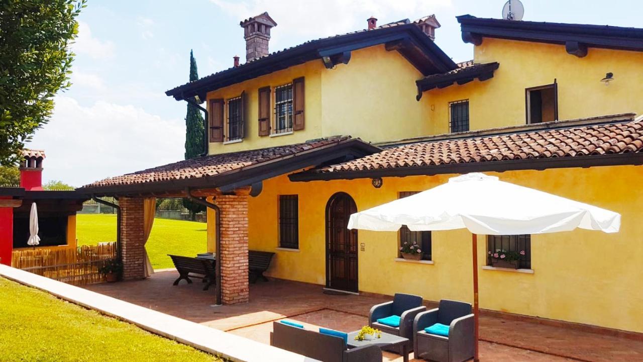 Casa Vacanze Soleluna Montichiari Exterior photo
